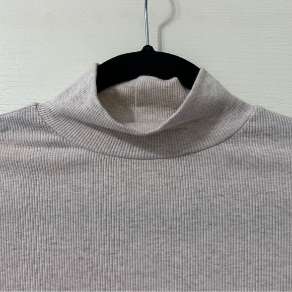 AE Soft & Sexy Mock Neck Long-Sleeve T-Shirt Oatmeal Heather - Picture 7 of 9